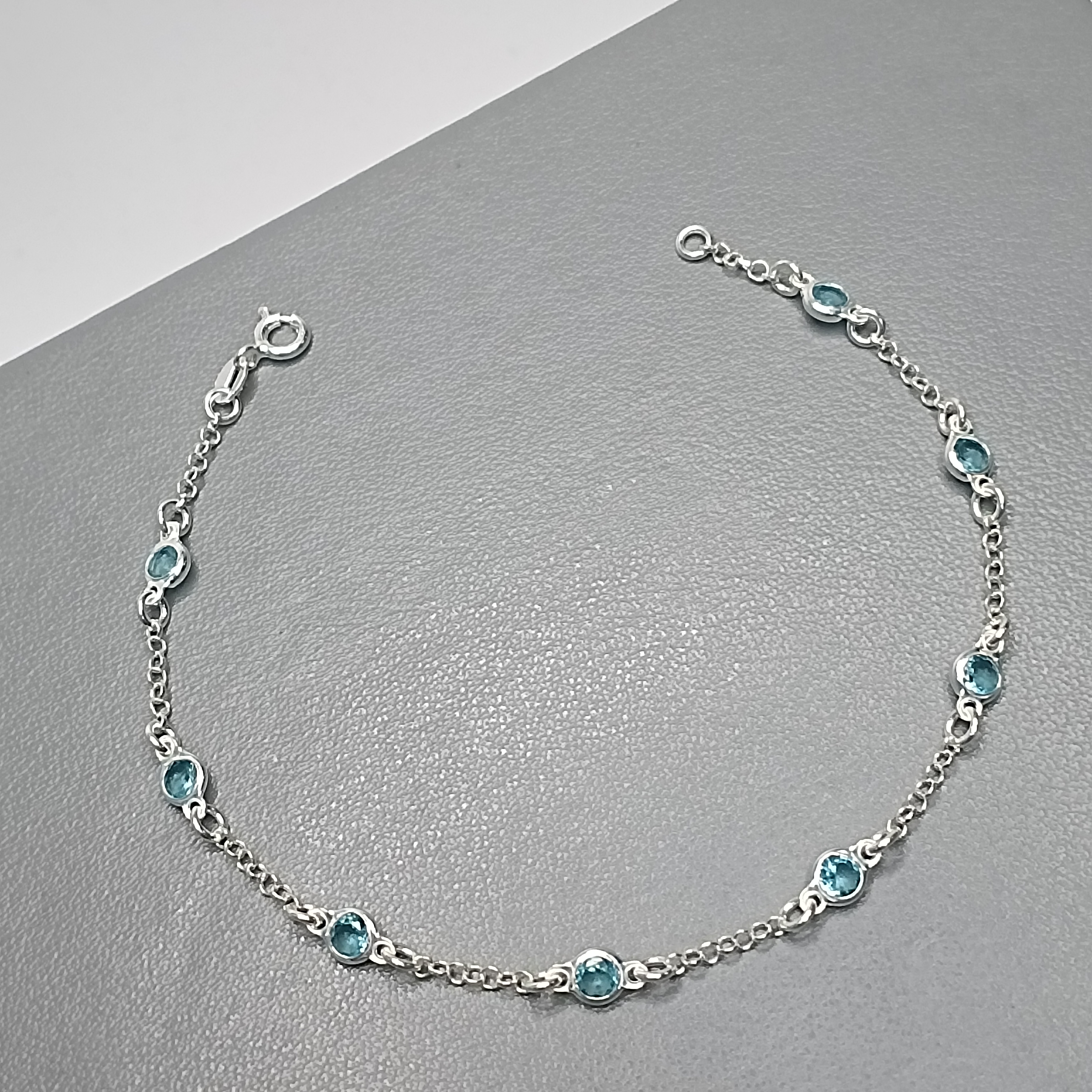 Pulseira 8 Zirconia Azul Claro Fio #MD1