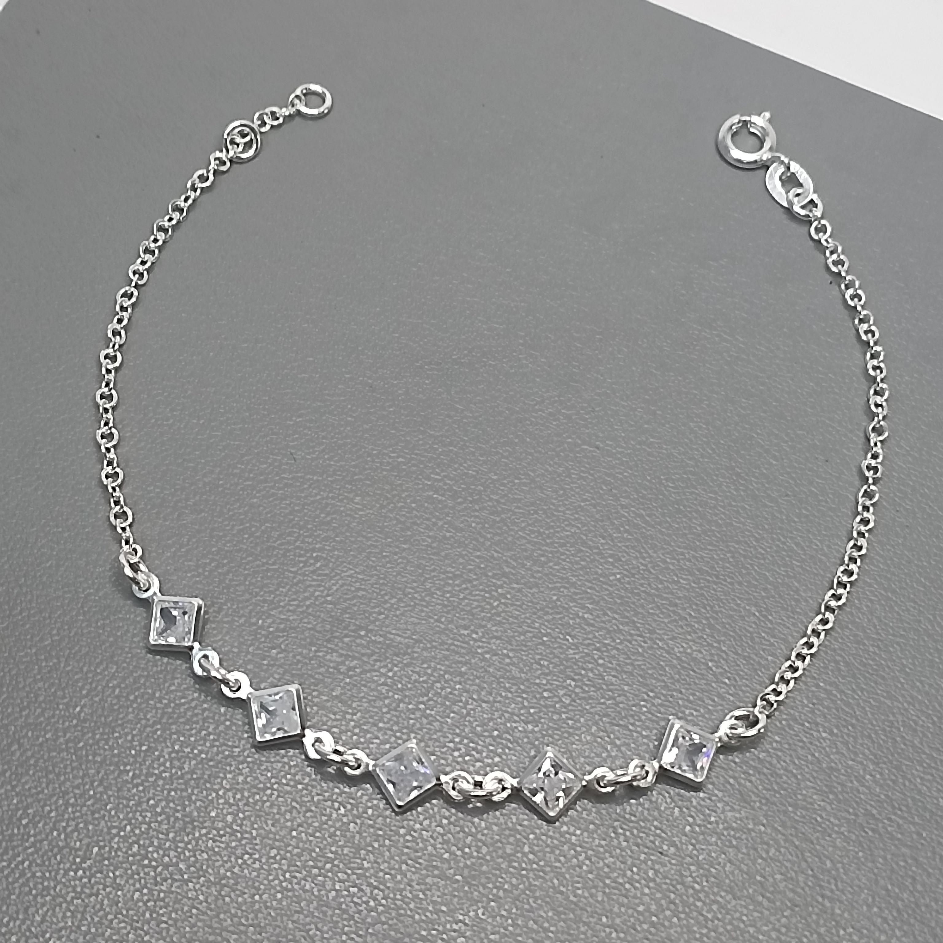 Pulseira 5 Zirconia Losangulo Meio #PU-50