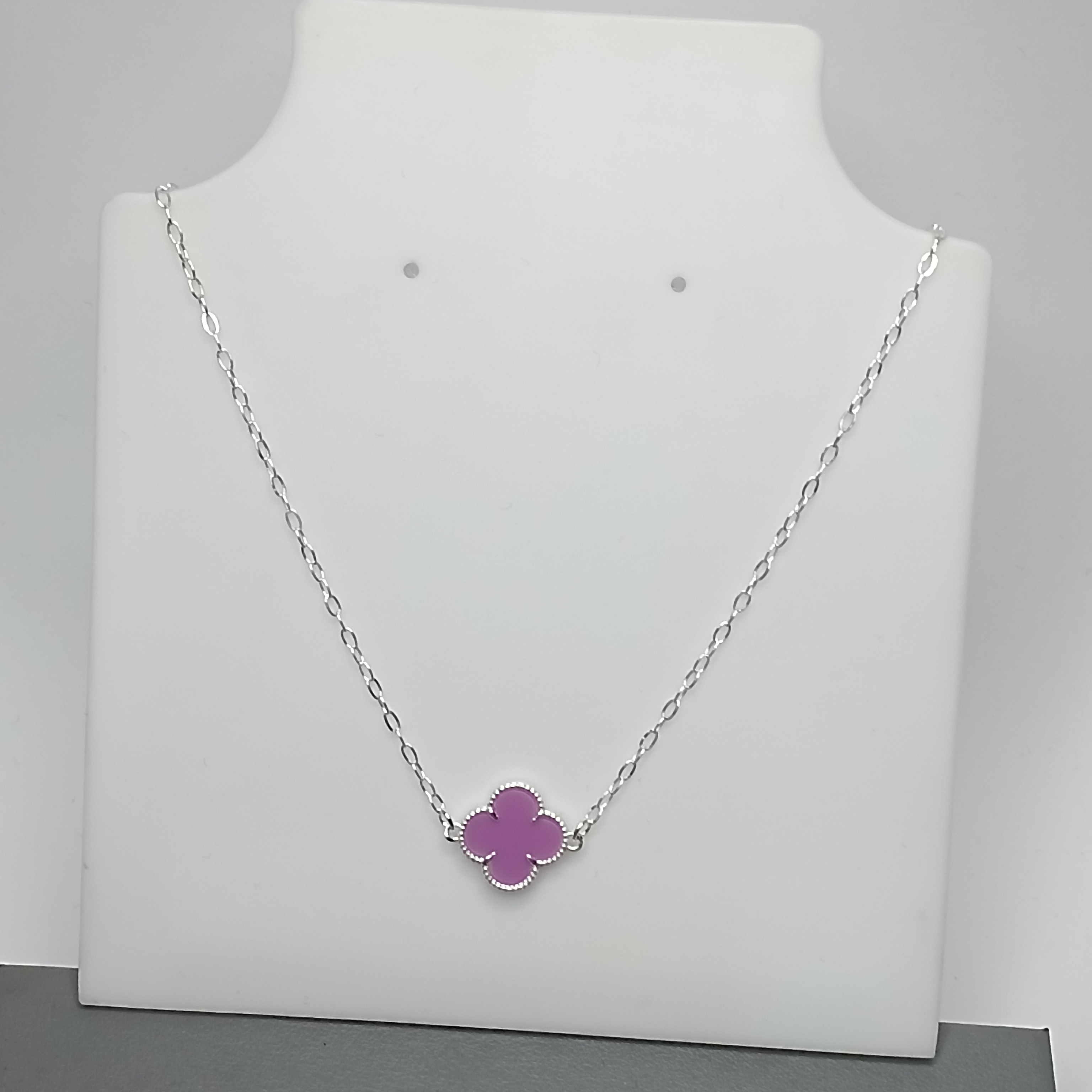 Gargantilha Trevo Grande Roxo Meio 45cm #MD