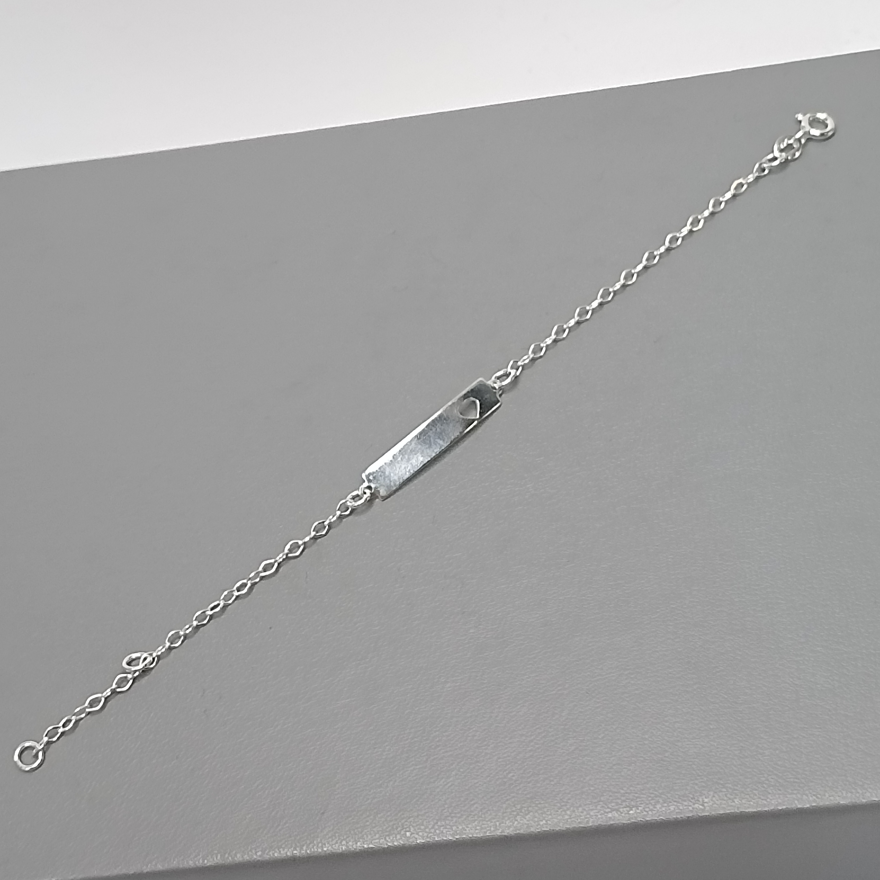 Pulseira Infantil Chapinha Coração Vazado