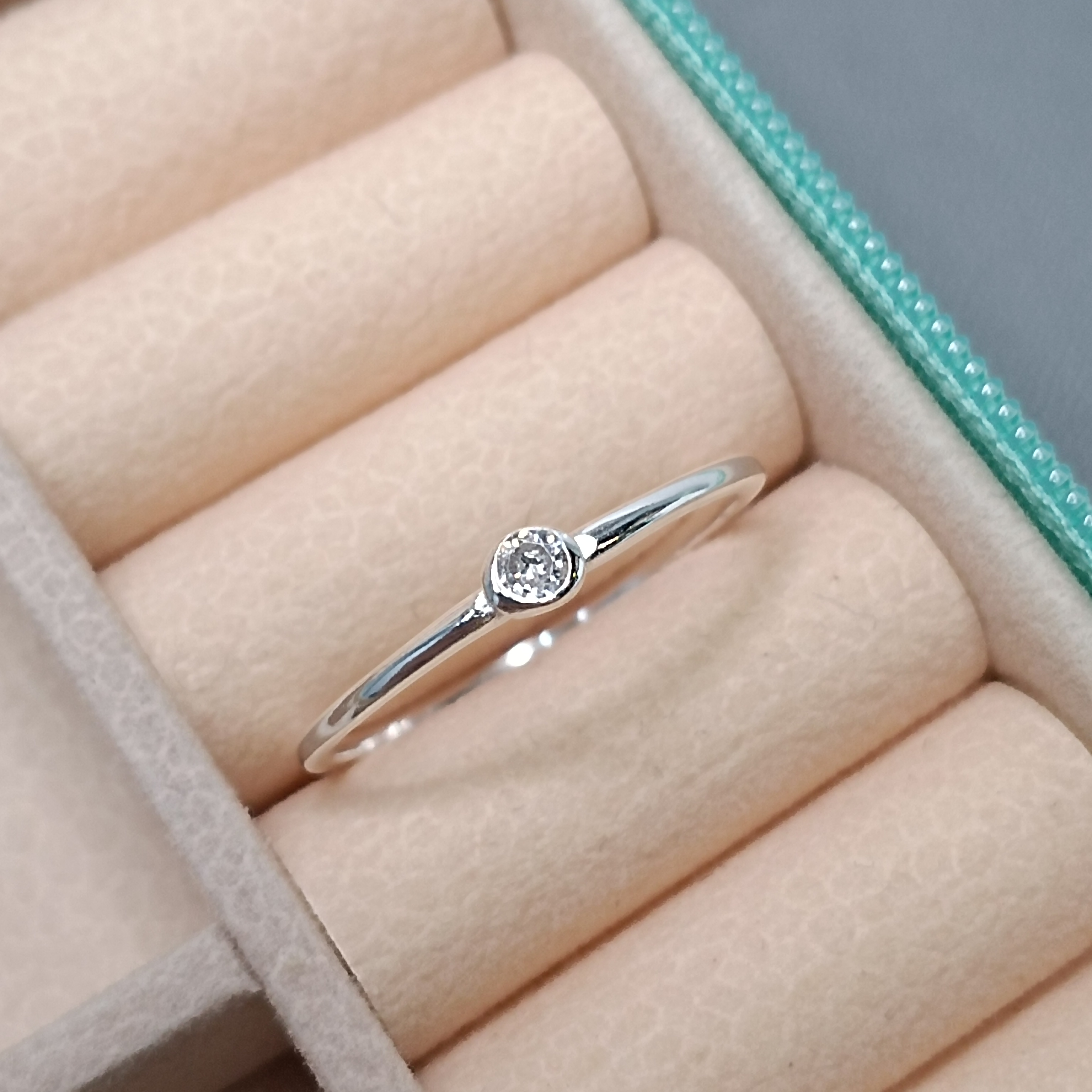 Anel Solitario Zirconia Caflon #ANI-51 (Ref:2405)