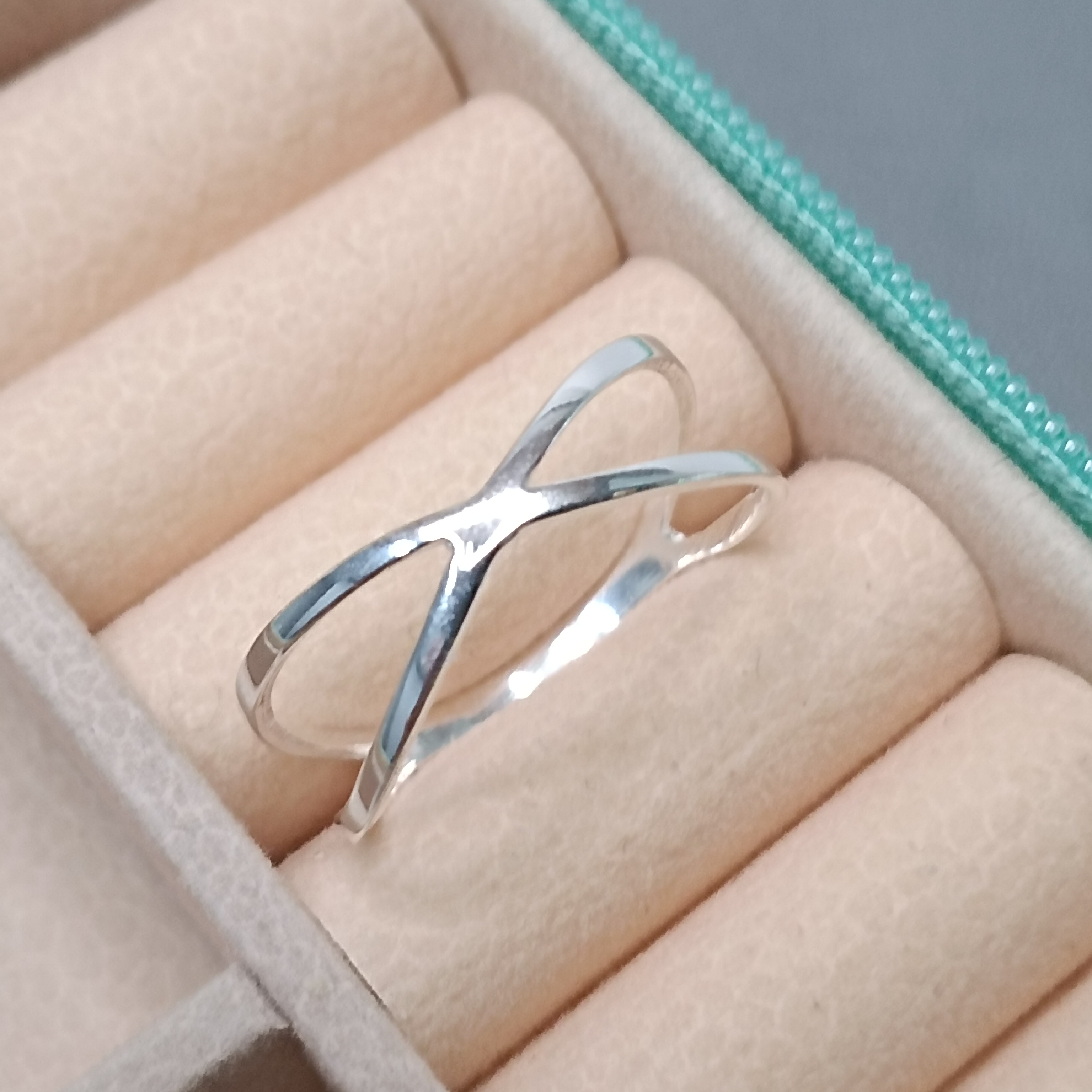 Anel X Vazado #AN2-35 (Ref:1257)