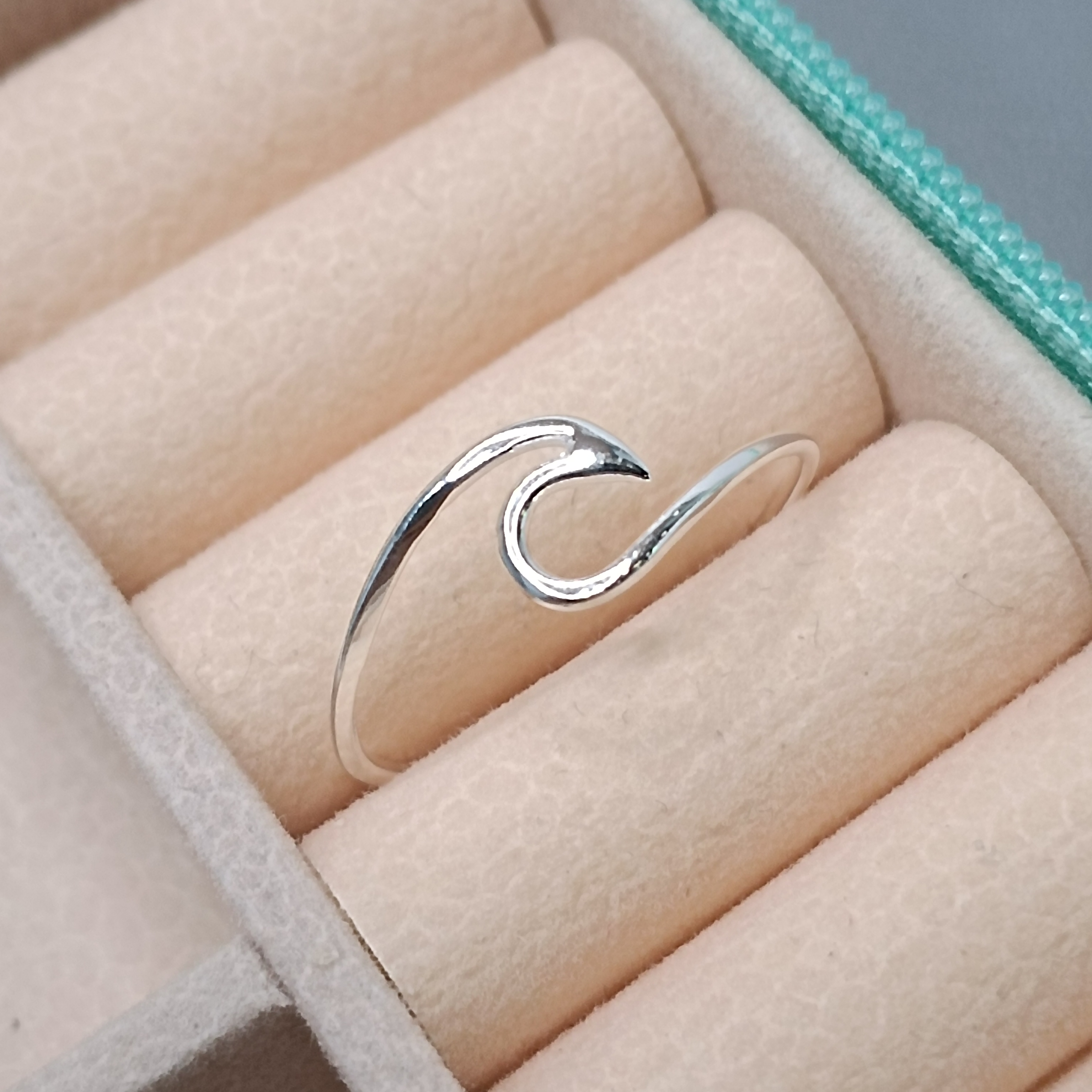 Anel Onda Em C #AN2-41 (Ref:1958)