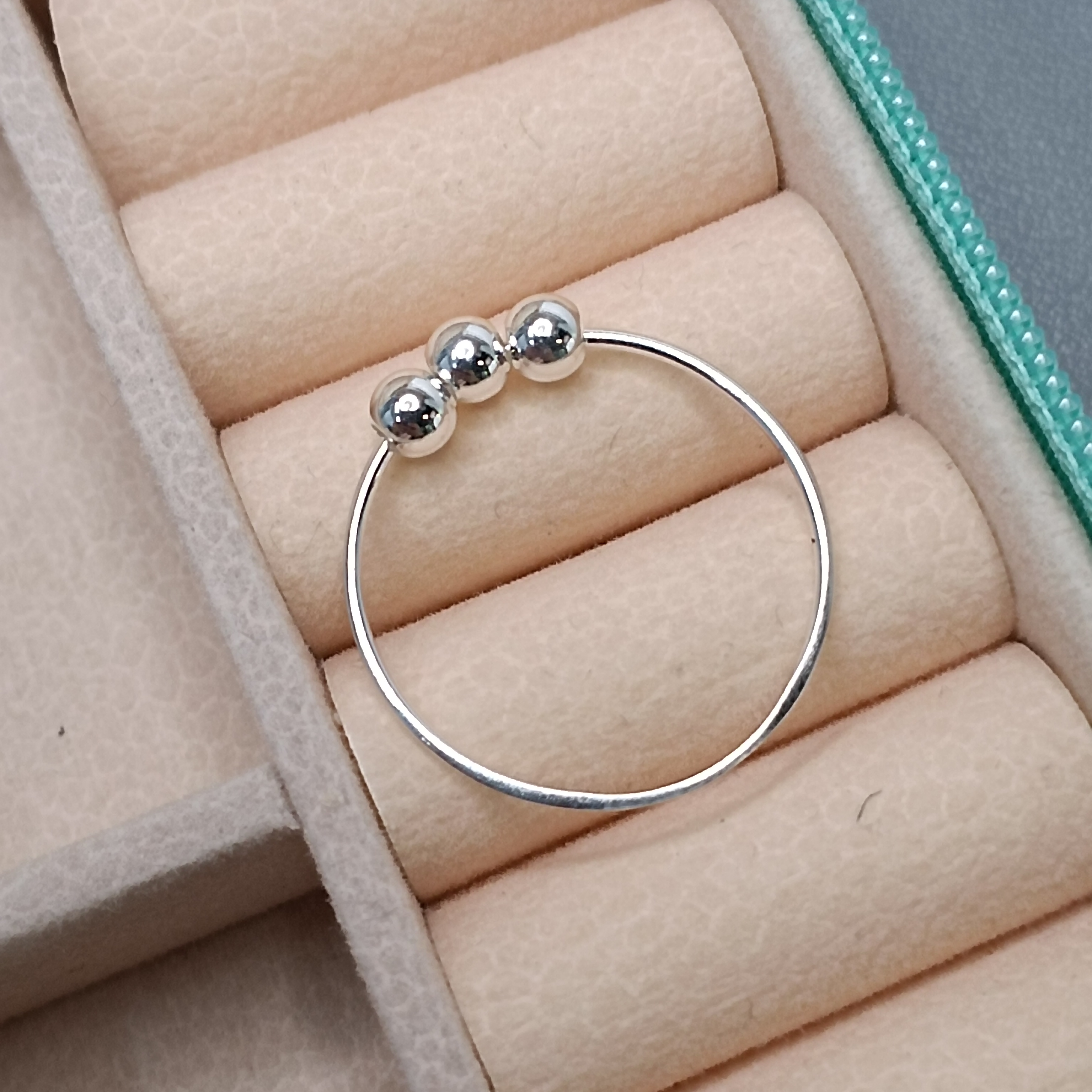 Anel Com 3 Bolinhas Lisa Móveis #AN2-39 (Ref:2335)