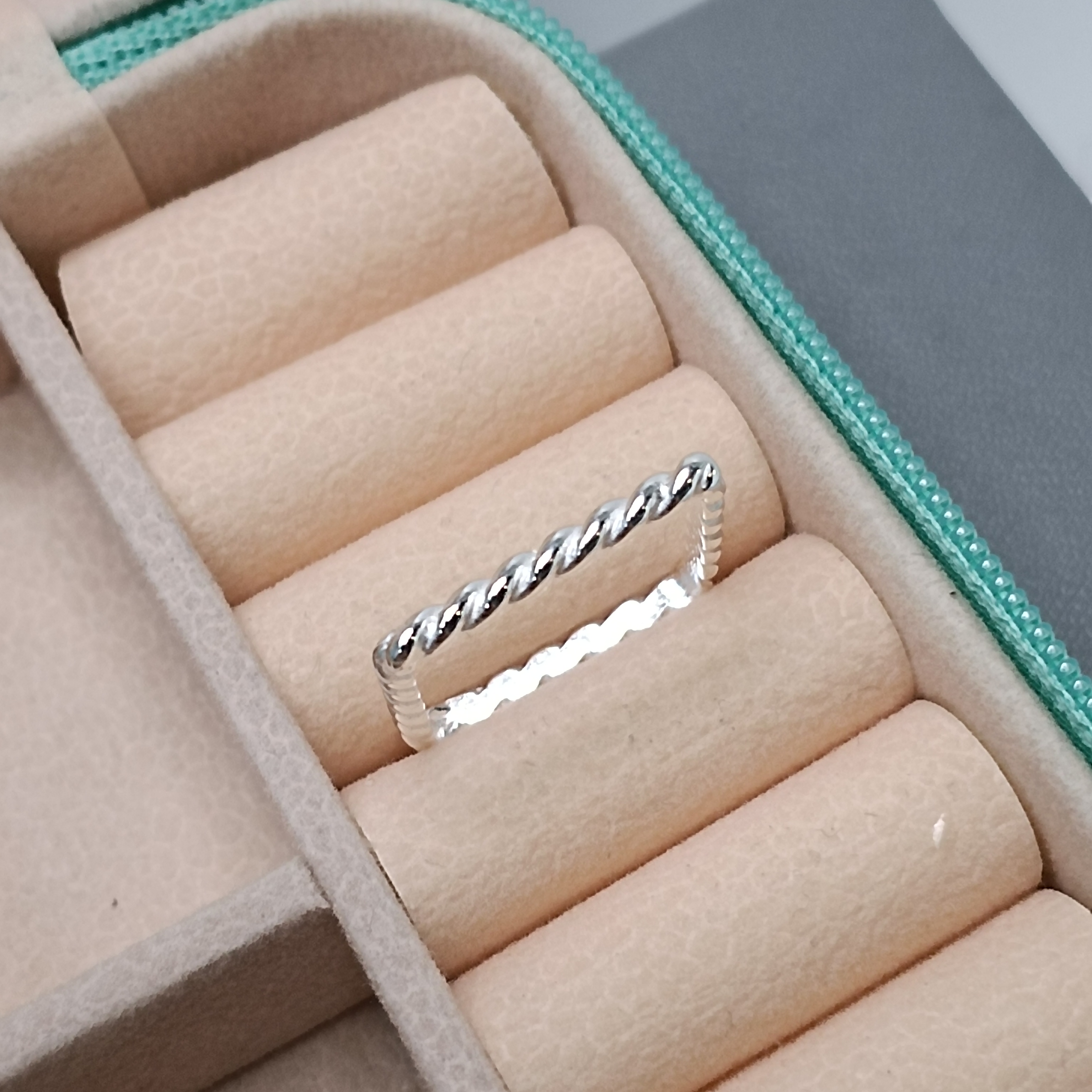 Anel Quadrado Fio Torcido #AN2-42 (Ref:2168)