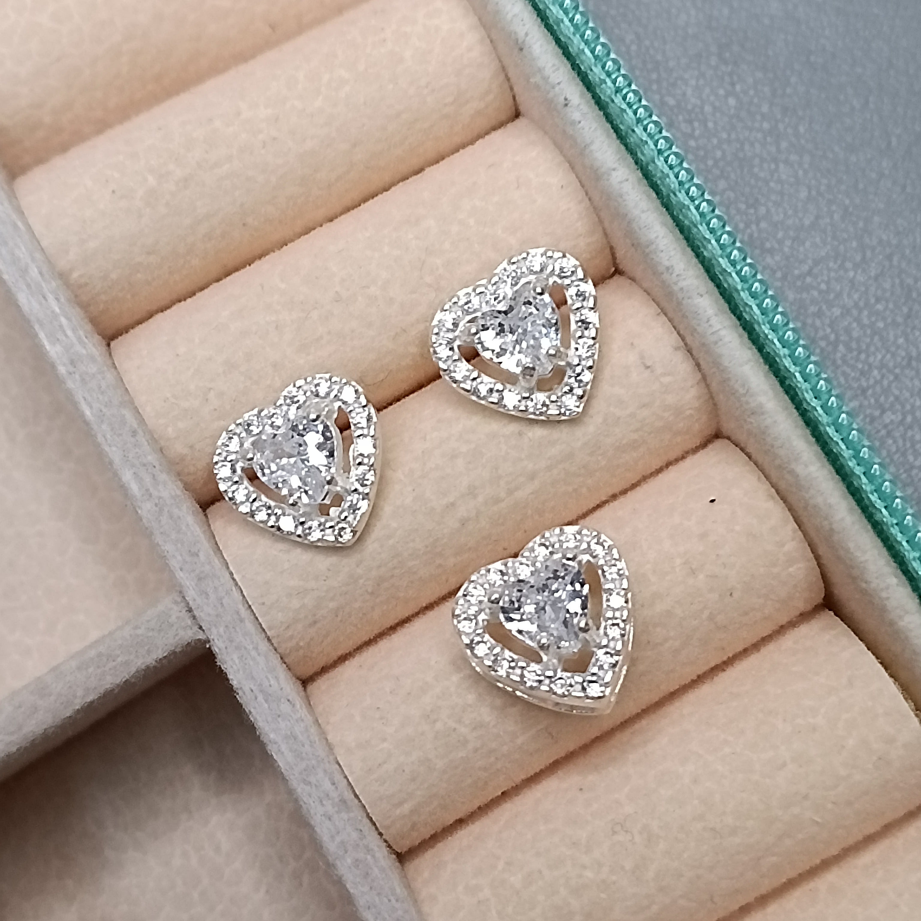 Conjunto De Prata Zirconia Coração Borda Cravejada